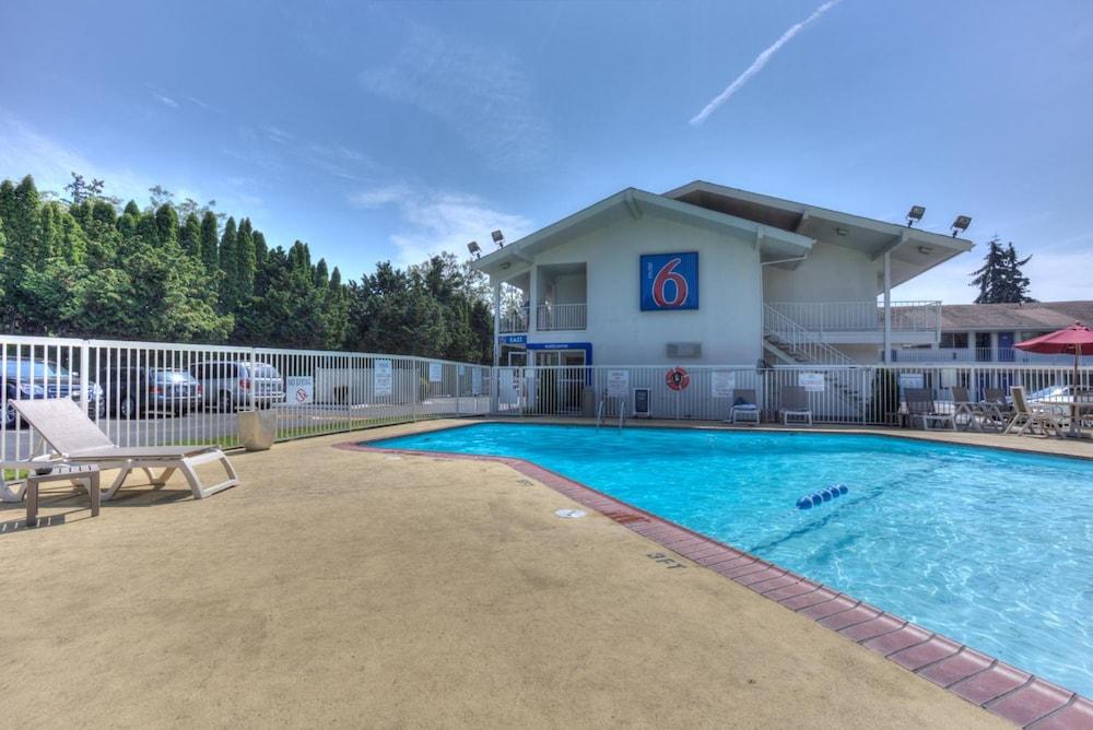 Motel 6-Tigard, Or - Portland South - Lake Oswego Exterior photo