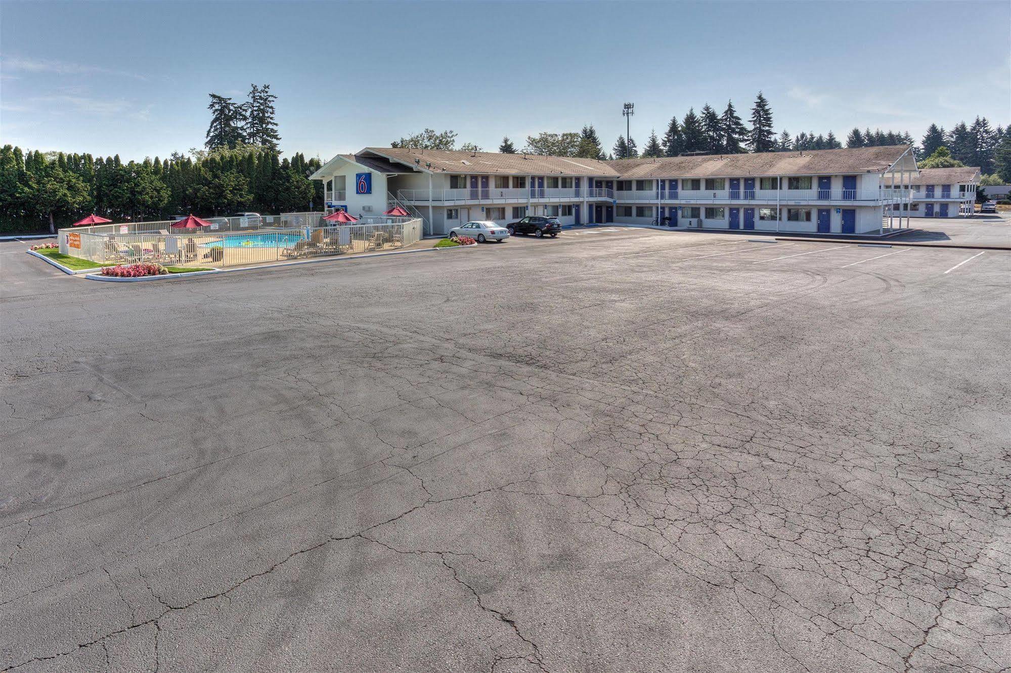 Motel 6-Tigard, Or - Portland South - Lake Oswego Exterior photo