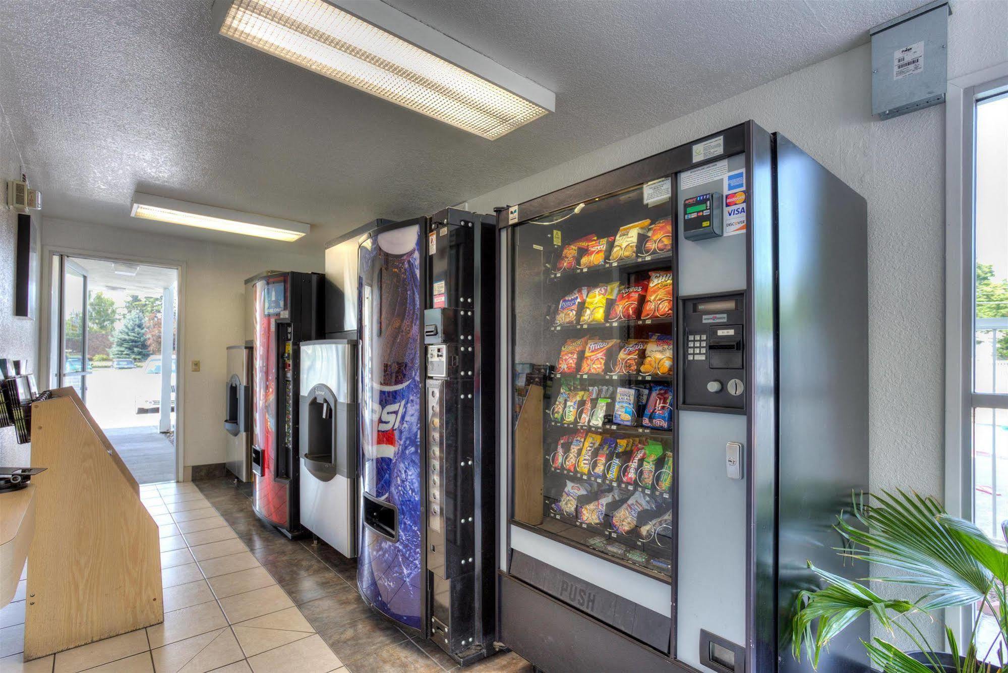 Motel 6-Tigard, Or - Portland South - Lake Oswego Exterior photo